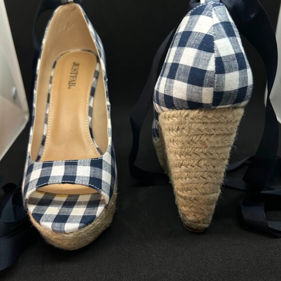 JustFab Navy Gingham Espadrille Wedge Heels – Lace-Up Peep Toe, Size 7.5 - Picture 2 of 5